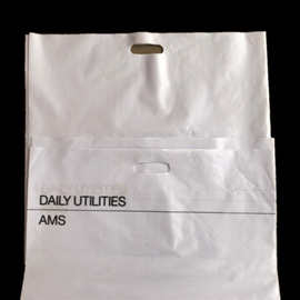 当高端时尚遇见环保创新 探索服装包装的绿色转型